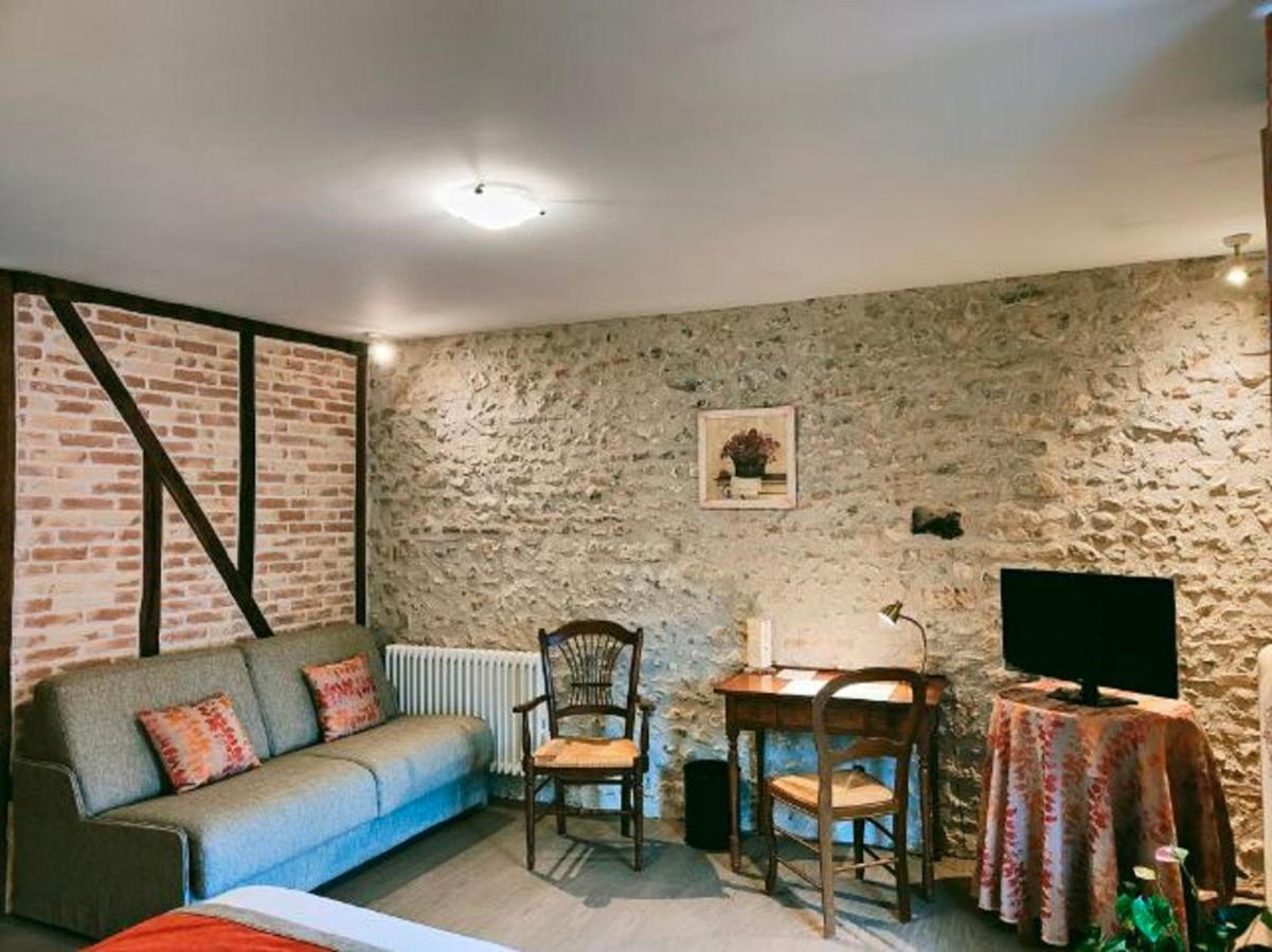 La Chaumiere Hotell Aubigny-sur-Nère Eksteriør bilde